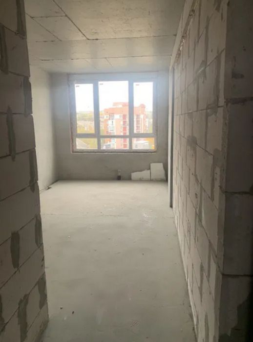 Продаж 2км. квартири по вул. Торговиця