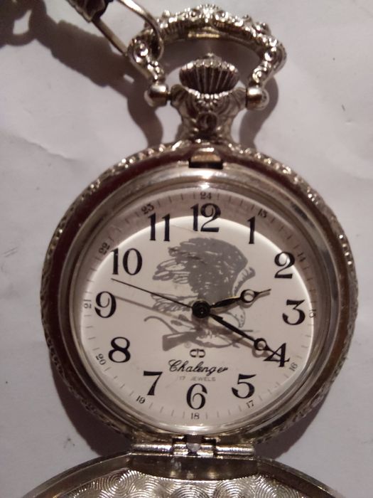 Zegarki kieszonkowe mołnie i inne