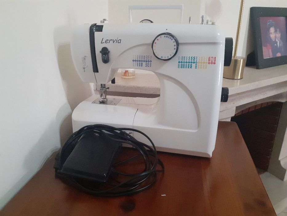 Máquina de costura