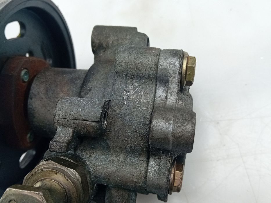 Bomba de direção SEAT Toledo II (1M2)