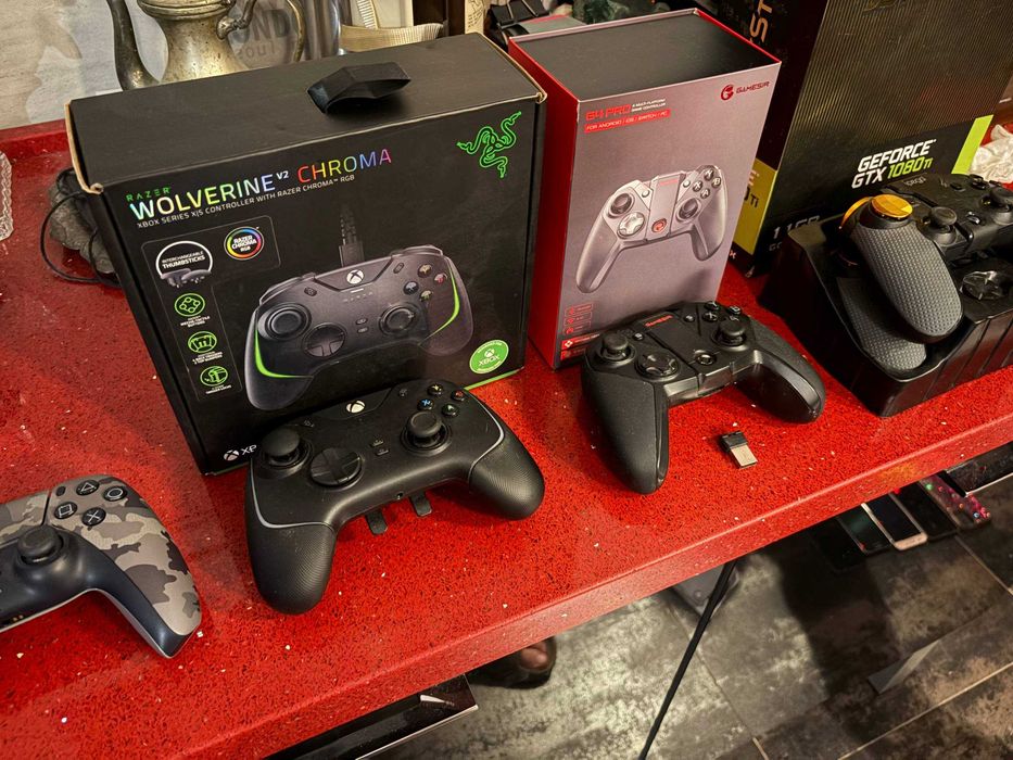 геймпад/джойстик x-box USB Gamesir G4 PRO, Razer Wolverine V2 chroma RZ06-0401