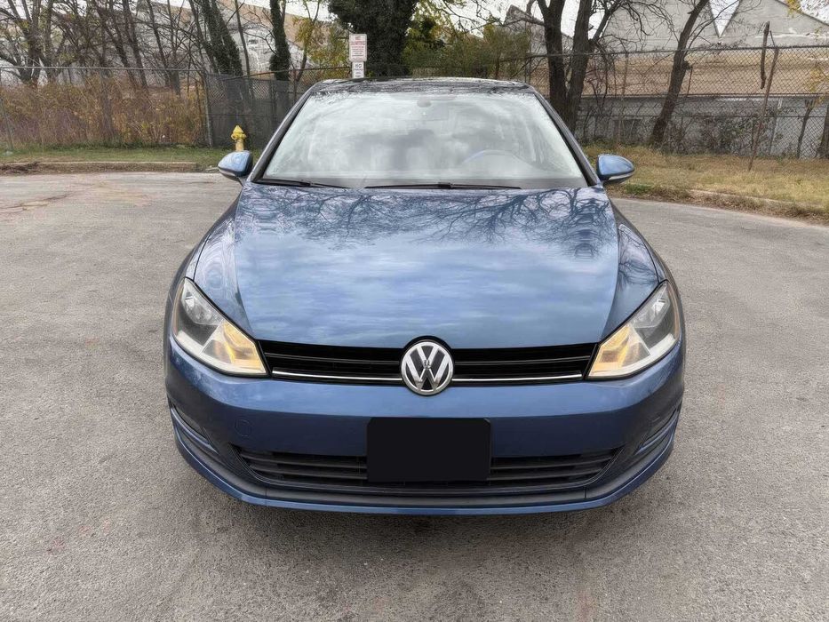 Volkswagen Golf SE 4-Door      2016