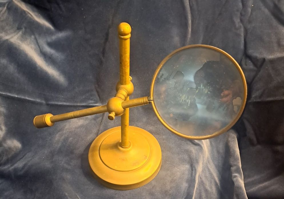 Antiga lupa de laboratório pptimo estado finsl de século