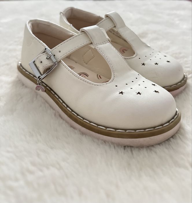 Туфельки для дівчинки next 25,5 р