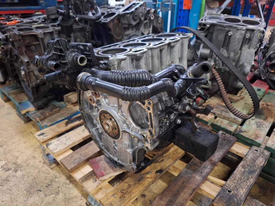 Bloco de motor usado G8DB FORD FOCUS 1.6 TDCI 110CV PSA CITROEN PEUGEOT VOLVO MAZDA 90CV