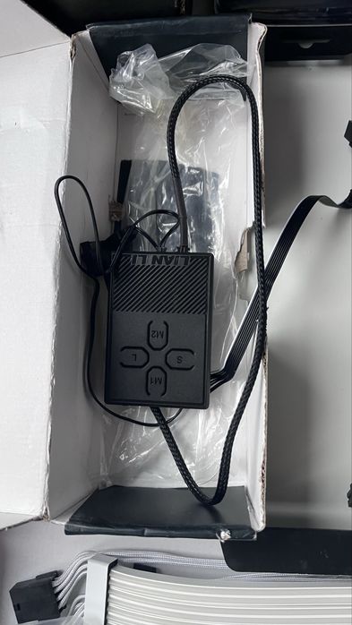 Lian li  strimer plus RGB dwa komplety