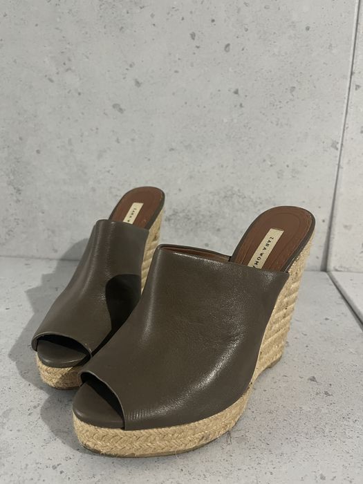 Sandały na koturnie Zara Woman