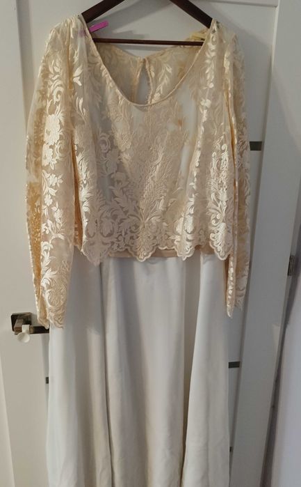 Suknia ślubna z bolerkiem