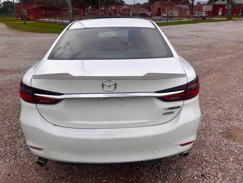 Mazda 6 Signature      2018