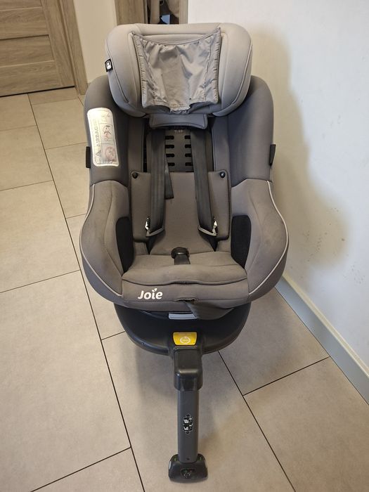 Fotelik samochodowy Joie Spin 360 (0–18 kg)