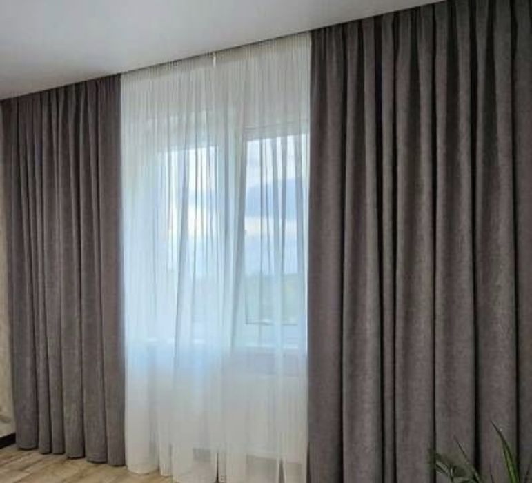 Штори мультивелюр нові! 2шт. По 2м. ×2.50м.