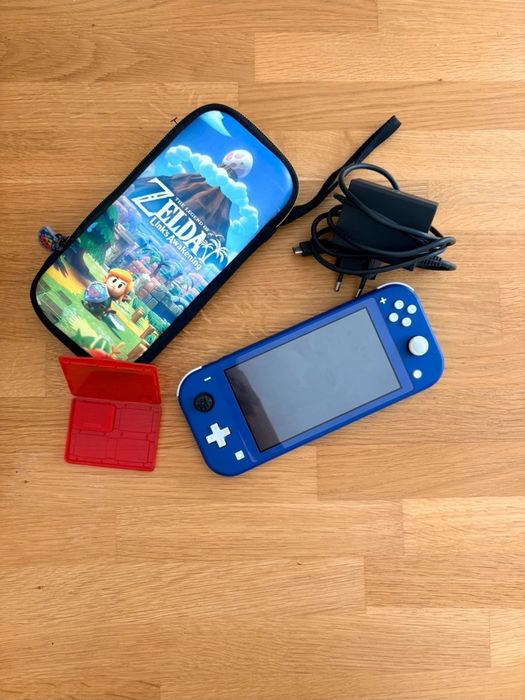 Nintendo Switch Lite Azul DESBLOQUEADA