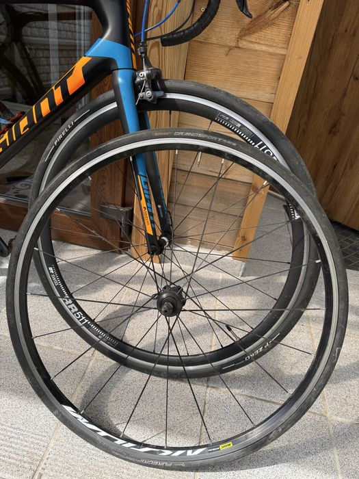 Rower Szosowy Giant TCr