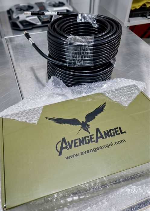 Три діапазонна Антена-підсилювач сигналу Avenger Angel Big Hulk Plus з комплектом кабелів RG-8 2*20м