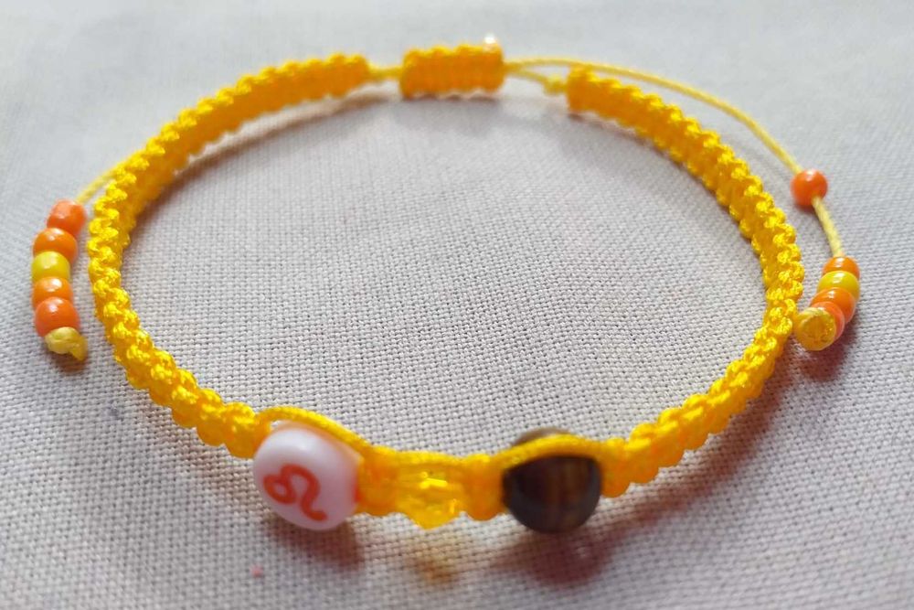 12 Pulseiras em Macramê do Zodíaco com Cristais e Pedras Naturais
