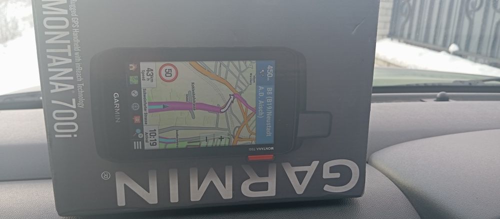 Garmin Montana 700 i