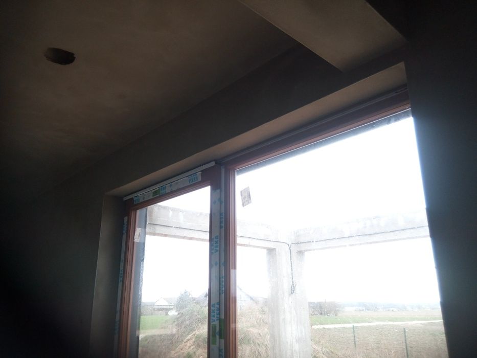 Tynkowanie tynki maszynowe cementowo wapienne, gliniane, gipsowe