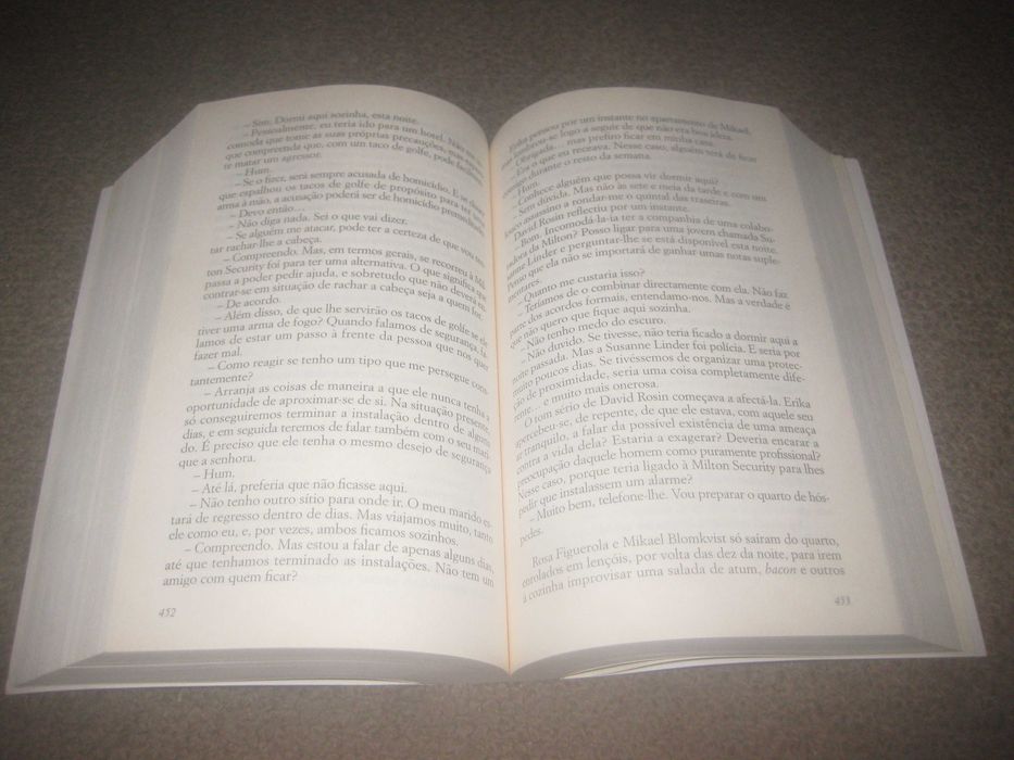 Livro "A Rainha No Palácio Das Correntes De Ar" de Stieg Larsson