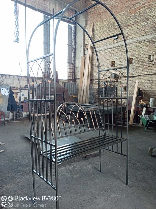 Є В НАЯВНОСТІ  Арки арка для роз та плетущих квітів