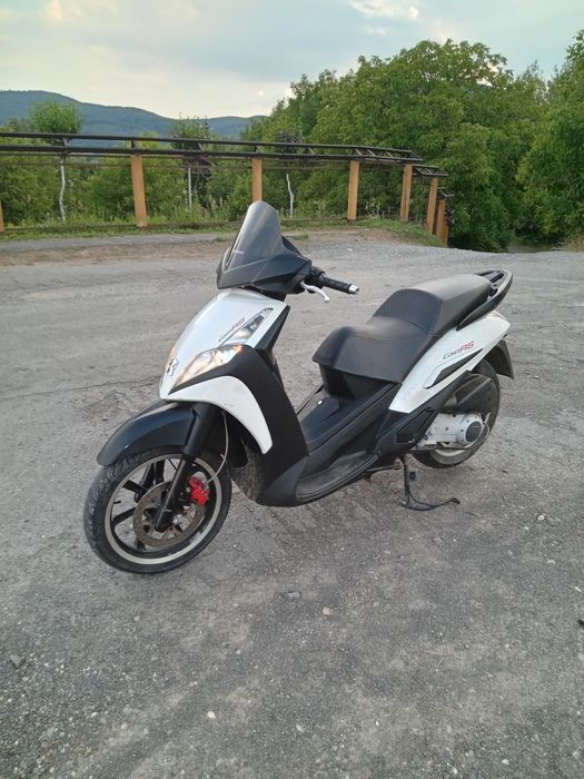 Скутер 250 кубів Peugeot Geopolis 250