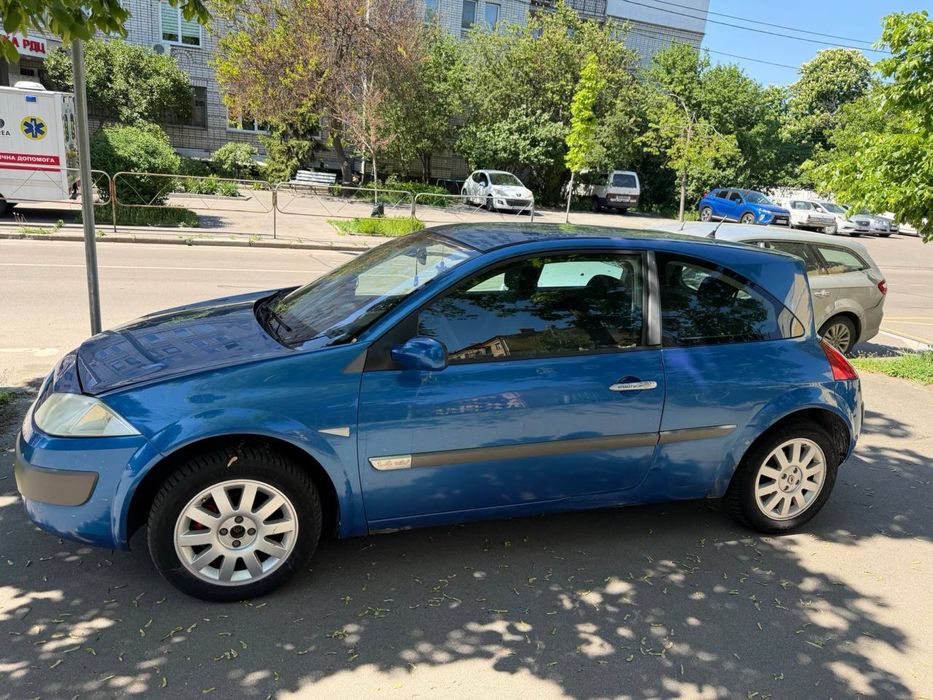 Reno Megan 2004 рік мех.