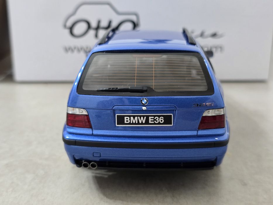 Miniatura 1/18 BMW E36 Touring
