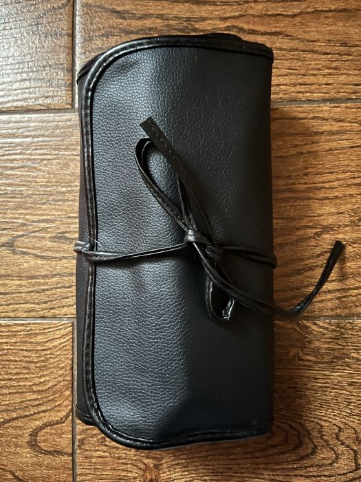 Сросно !! Набор фирменных кистей  - 24 шт