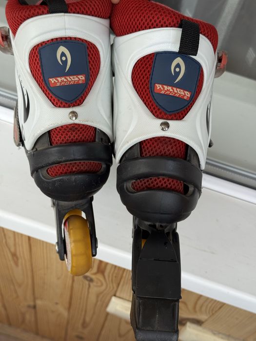 Ролики с регулировкоф размера (37-40) Amigo Sport