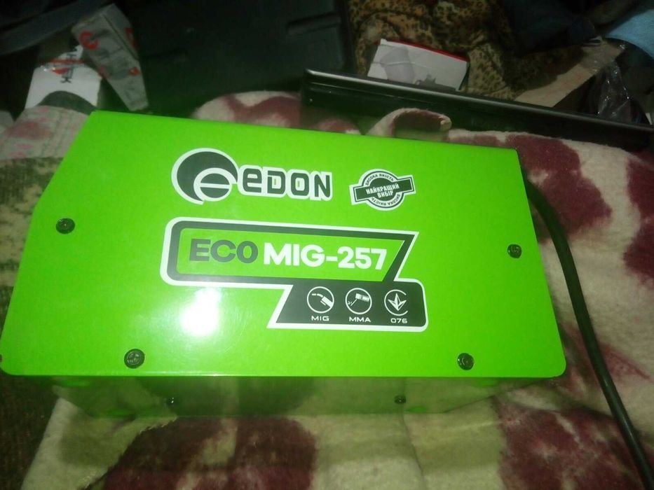 Продам гарний зварювальний полуавтомат