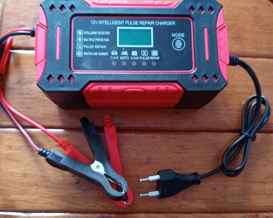 Зарядное 12в 6А  для аккумуляторов от 4ач-120ач