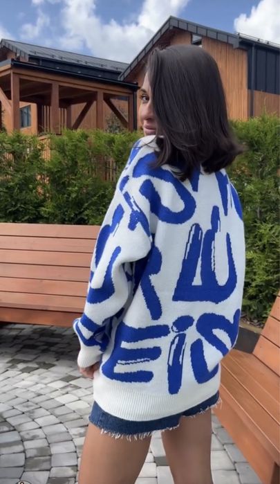 Обʼємний светр грубої вʼязки