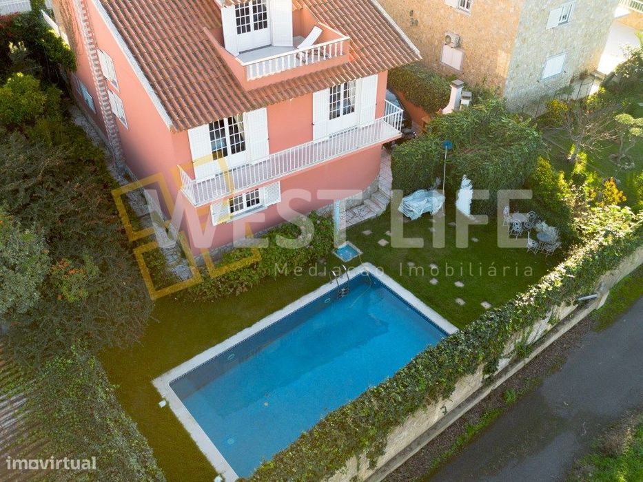 Moradia T4 com Piscina e vista fantástica a 5 minutos da praia - Ca...