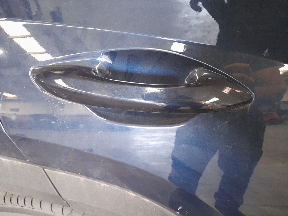 Puxador porta trás direito HYUNDAI Tucson (NX4E)