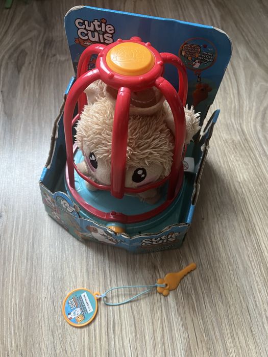 Cutie cuis alpaka w klatce pluszak gadający uwolnij mnie