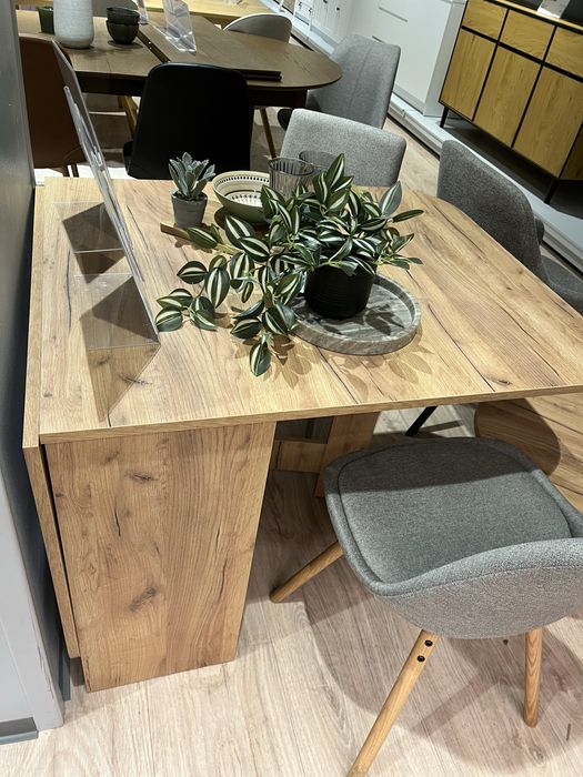 Stół rozkładany JYSK