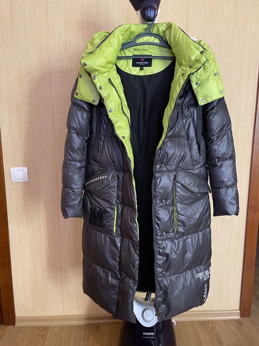 Зимовий пуховик куртка пальто