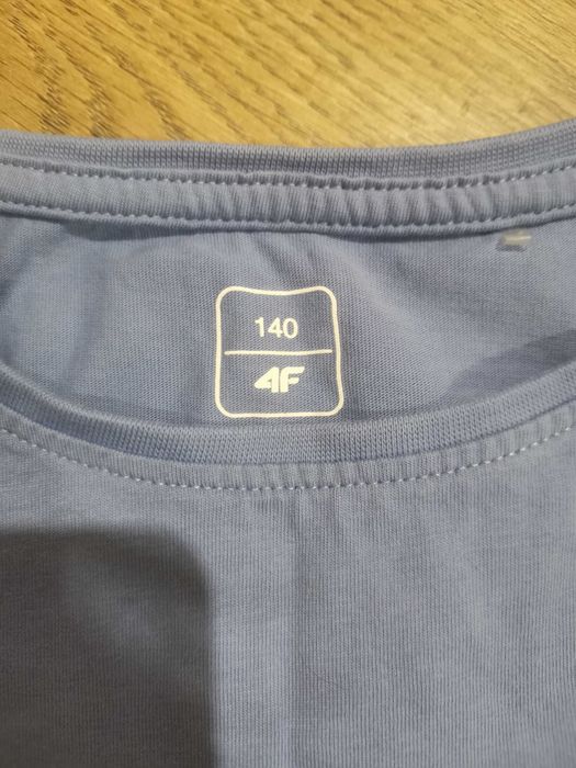 Koszulka t-shirt 4Fdla dziewczynki 140