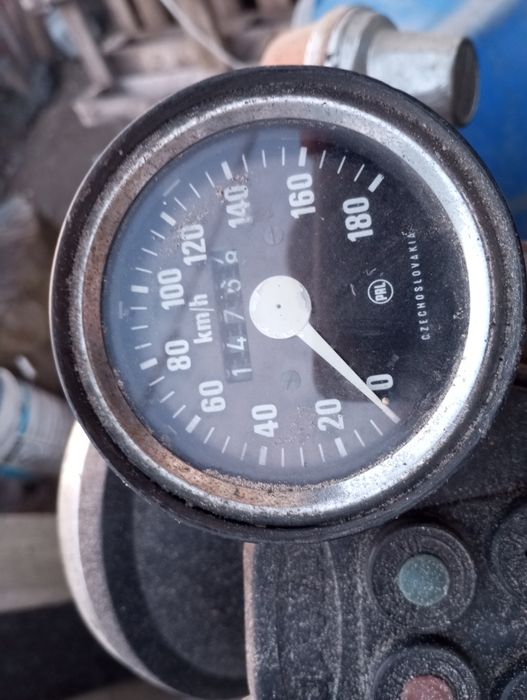 Продам Яву 350 торг