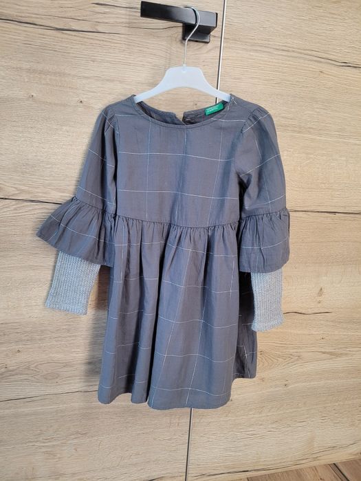 Śliczna sukienka UNITED COLORS OF BENETTON  110cm