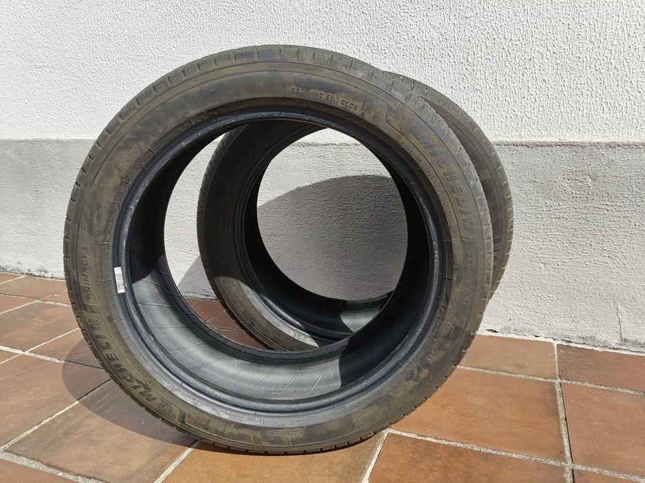 2 Pneus MICHELIN PRIMACY 5 235/45 R18 98 Y XL (Menos de 1500km)