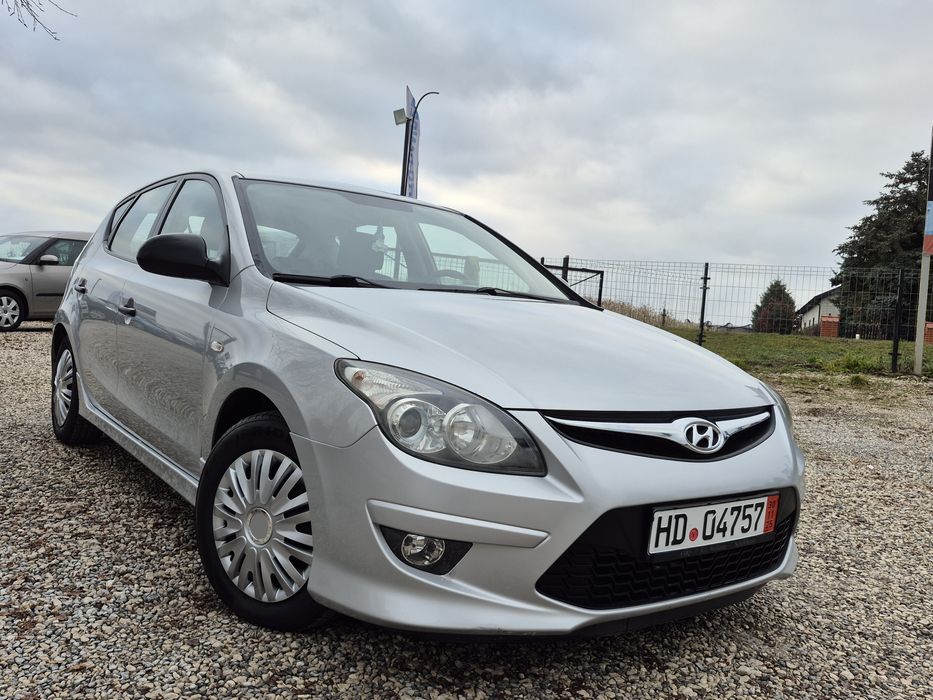 Hyundai I30 1.6 CRDI !! 2011 rok !! Lift !! Super Stan !!