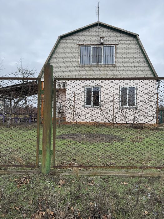 Продам 2х поверхову дачу.Перевал.