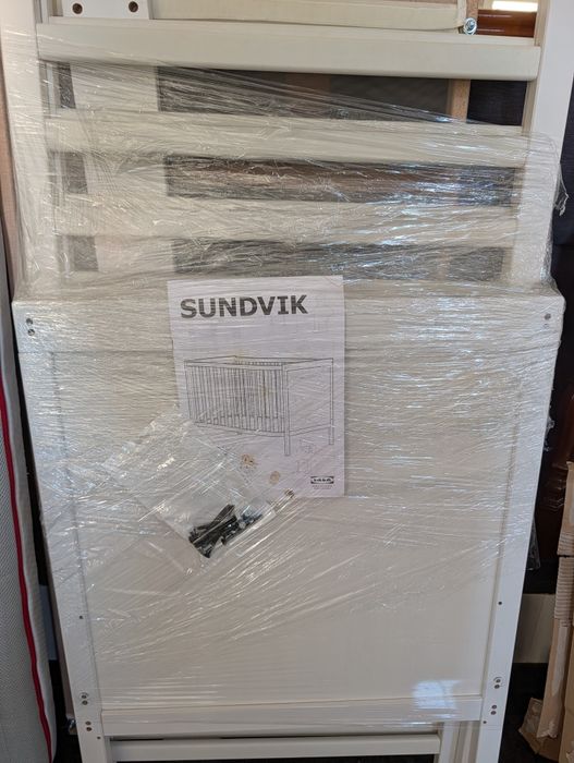 Berço Sundvik IKEA - Ótimo Estado