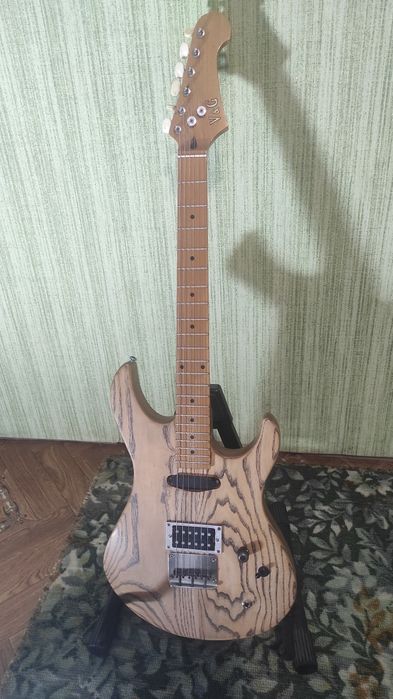 Электрогитара кастом (HSS)