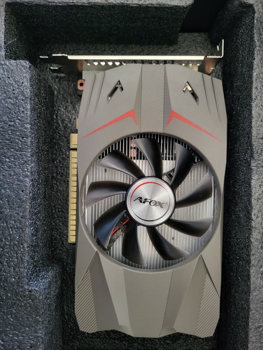 Placa gráfica GTX 1650 4GB Afox64409363175170122