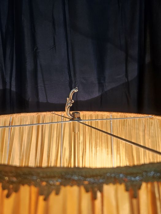 Candeeiro estilo luis XV