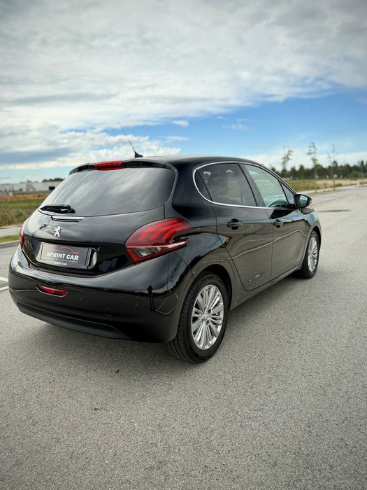 Peugeot 208 1.2 Turbo