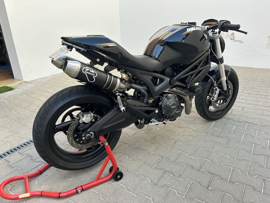 Dicati 696 trstaurada