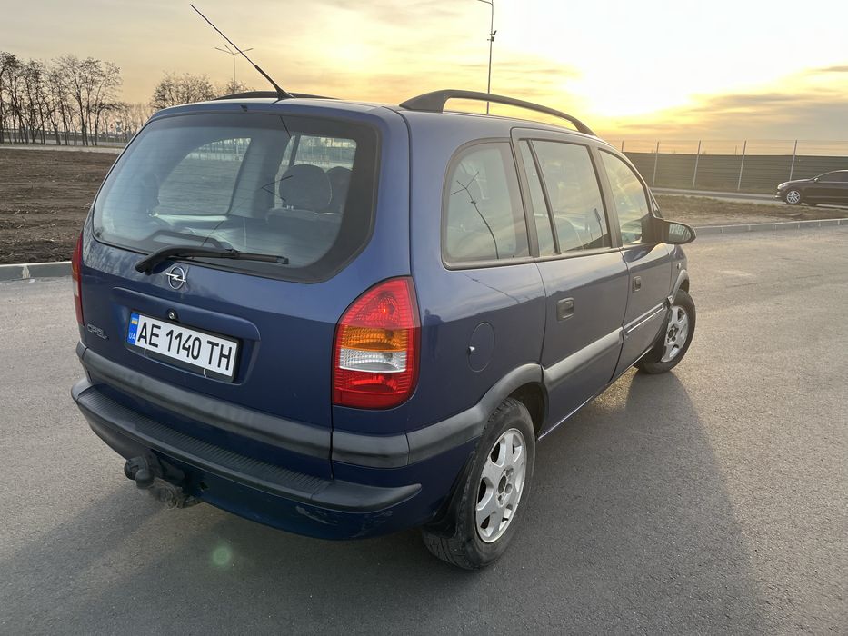 Opel Zafira 2001