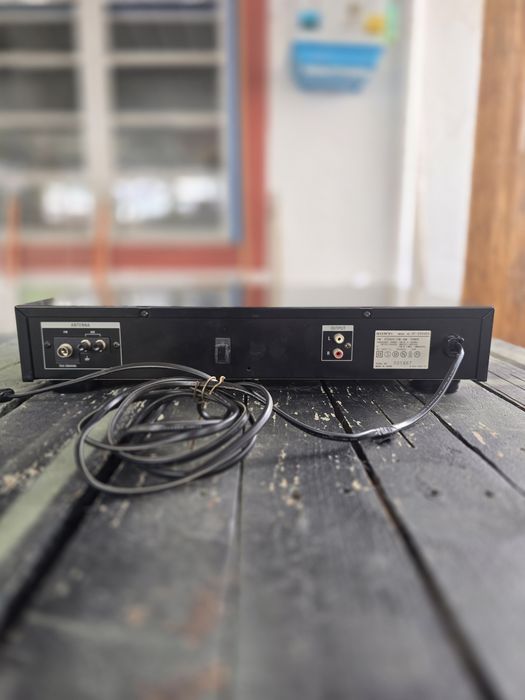 Tuner Sony ST-S500ES (Linha Esprit) – Excelente Estado